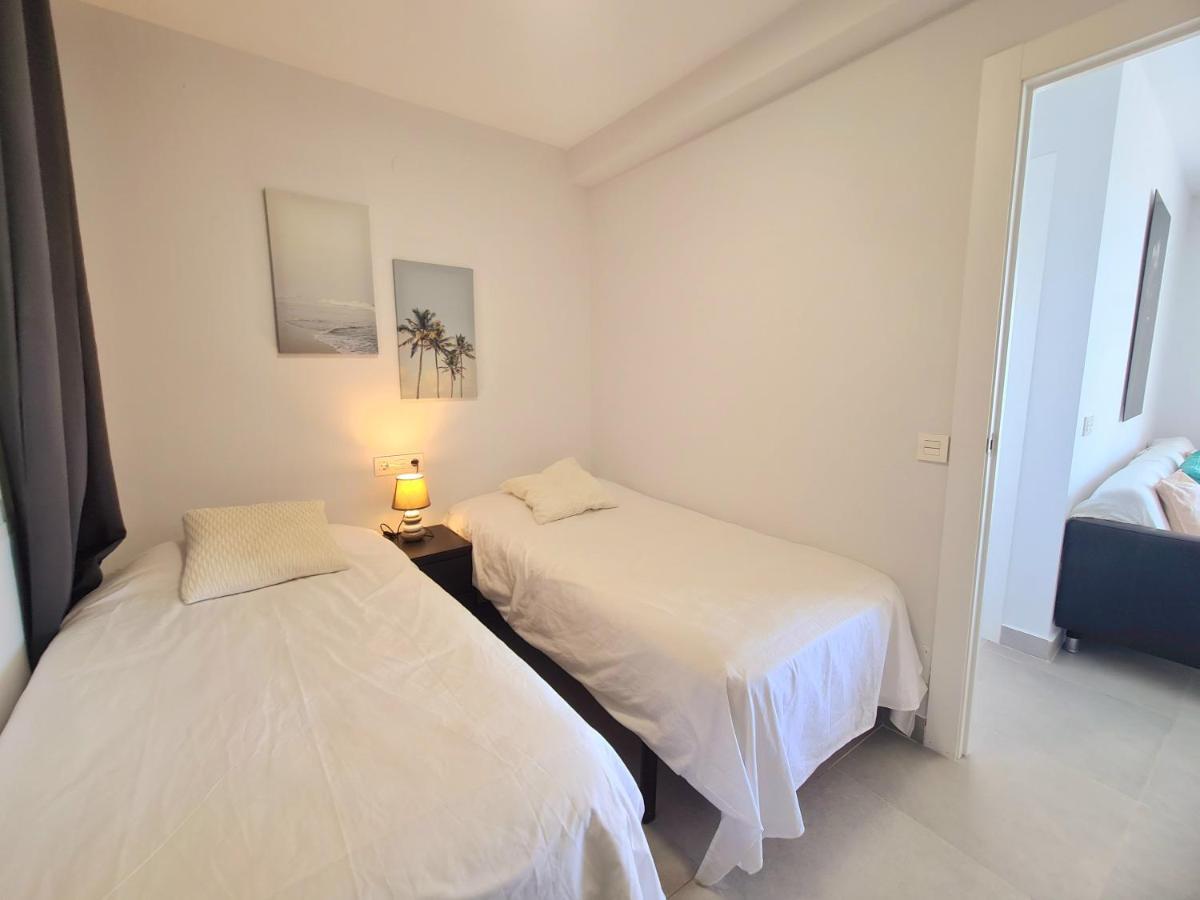 Apartament 1º Linea De Playa En Pleno Centro De Fuengirola Zewnętrze zdjęcie