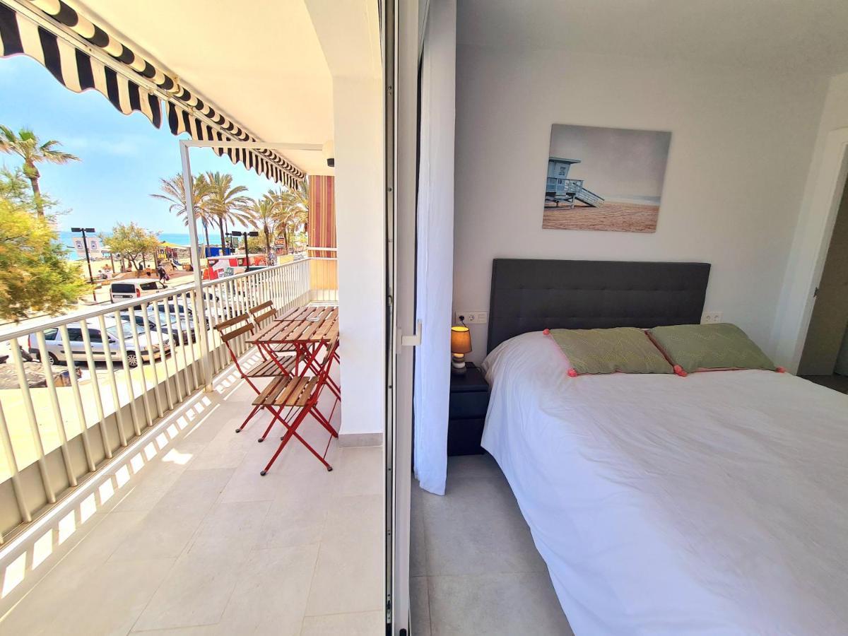 Apartament 1º Linea De Playa En Pleno Centro De Fuengirola Zewnętrze zdjęcie