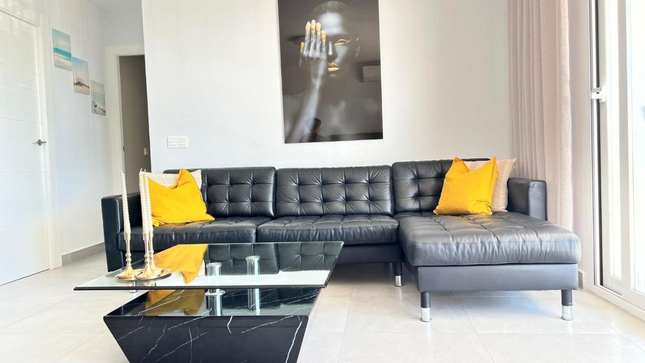 Apartament 1º Linea De Playa En Pleno Centro De Fuengirola Zewnętrze zdjęcie