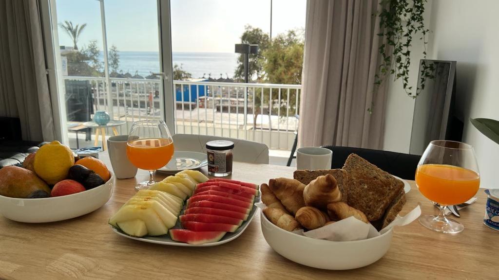 Apartament 1º Linea De Playa En Pleno Centro De Fuengirola Zewnętrze zdjęcie